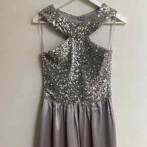 Silver Metallic Sequin Trend Party Dress. Size S